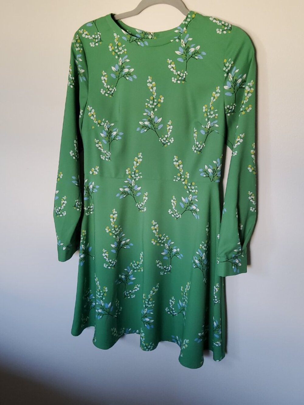 Loft Green Floral fit and flare dress size 6